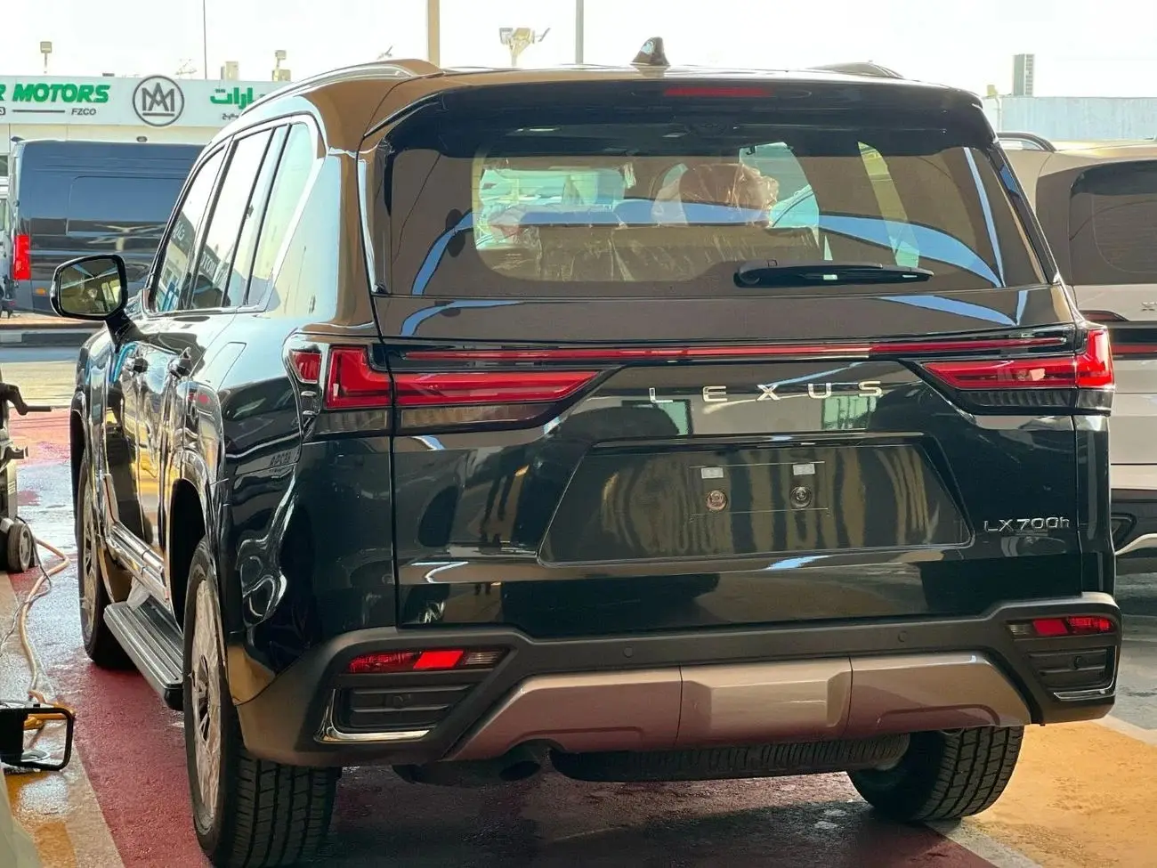 لكزس LX 2025 3.5L