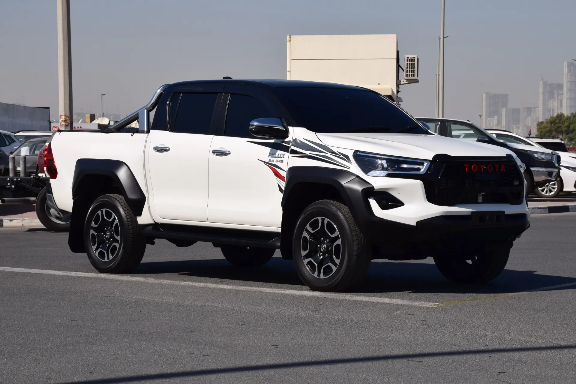 Toyota Hilux 2023 2.8L