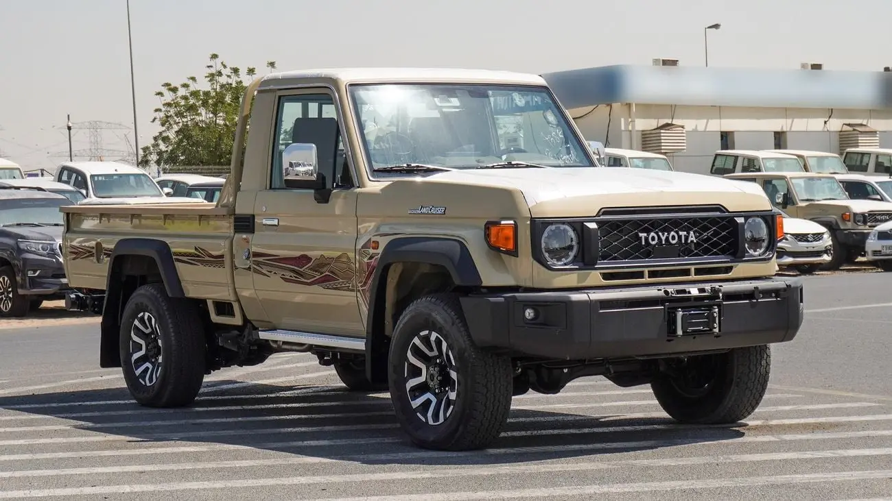 Toyota Land Cruiser Pick Up 2025 4L