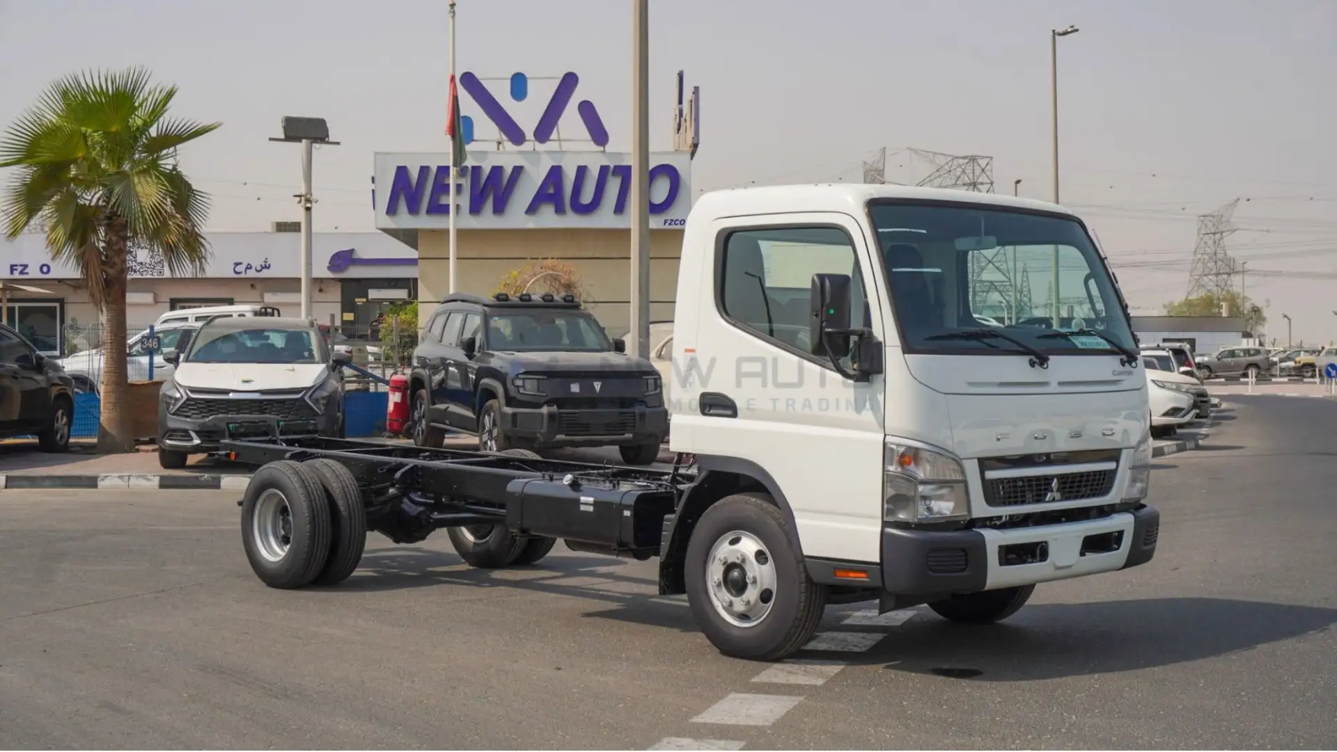 ميتسوبيشي كانتر 2025