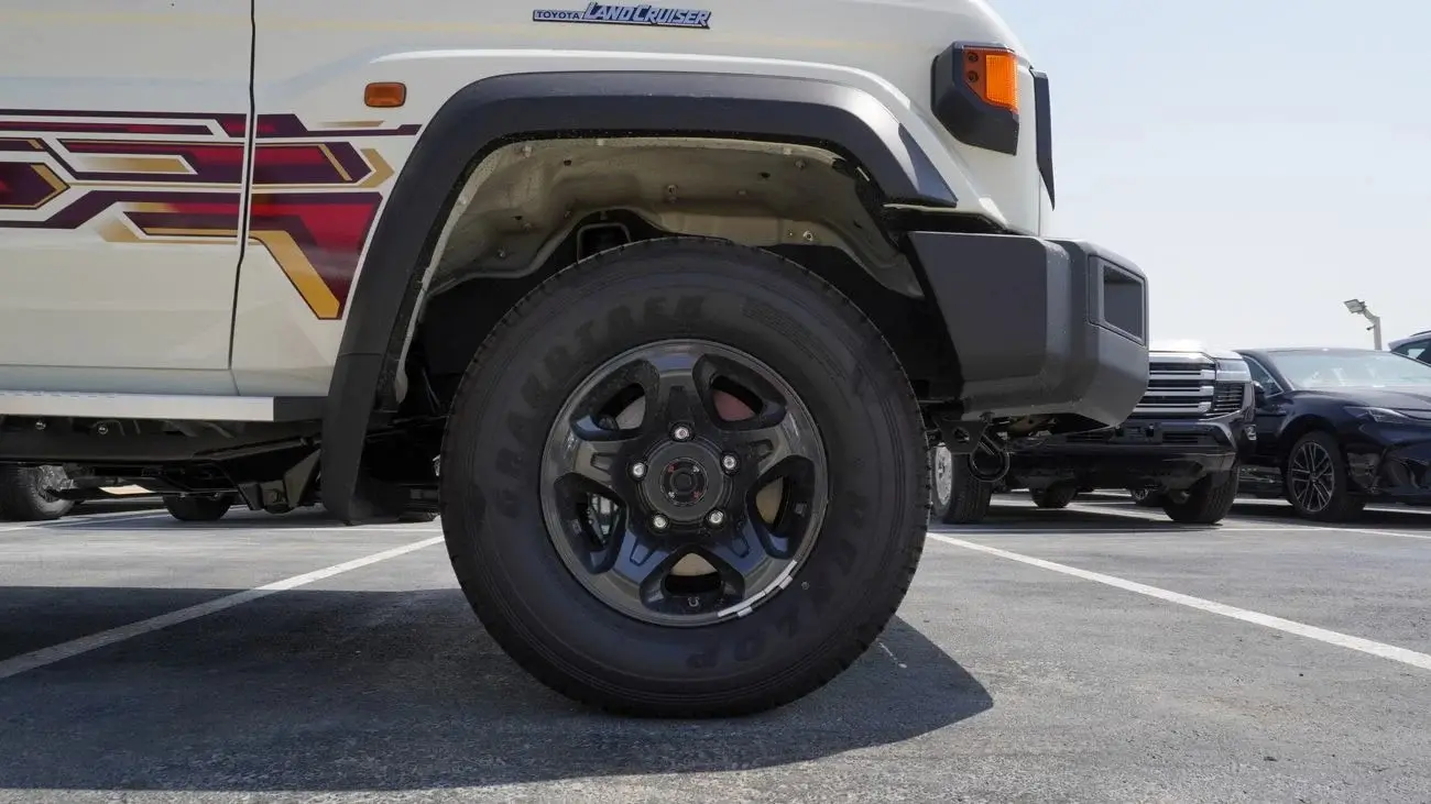 Toyota Land Cruiser Pick Up 2025 4L