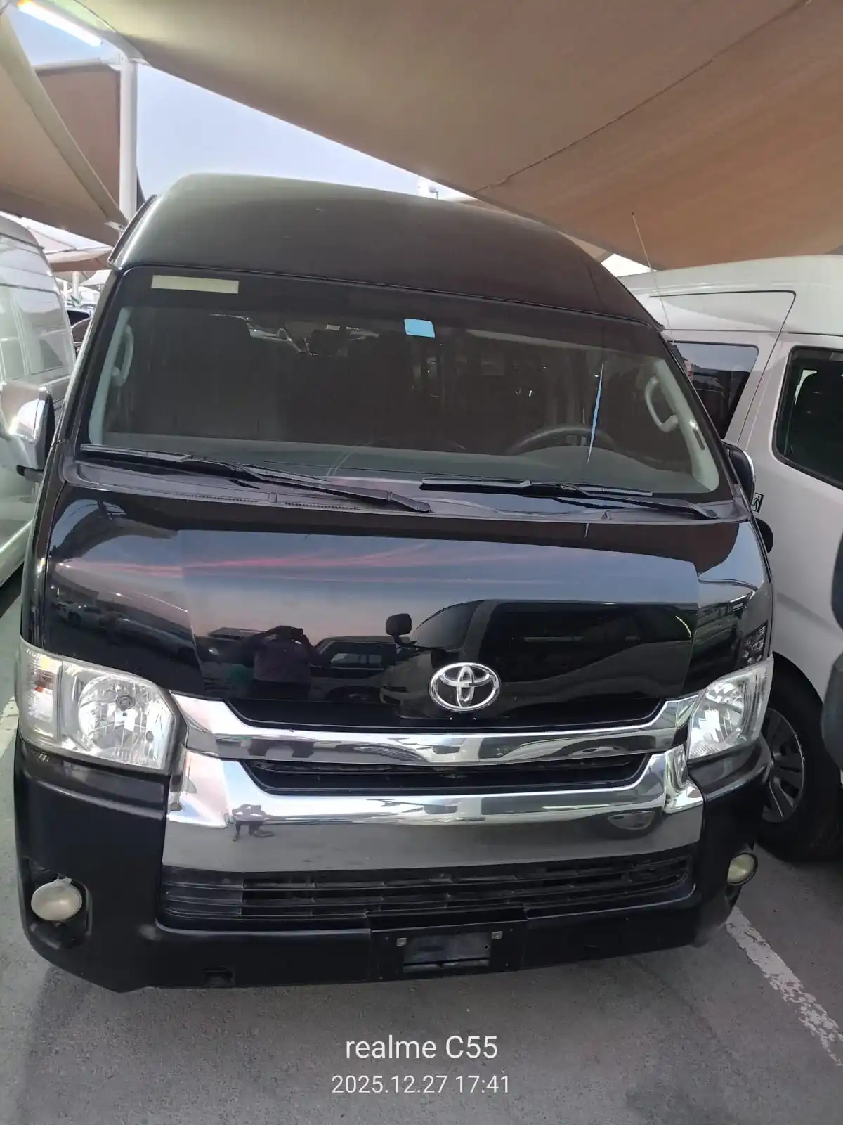 Toyota Hiace 2015