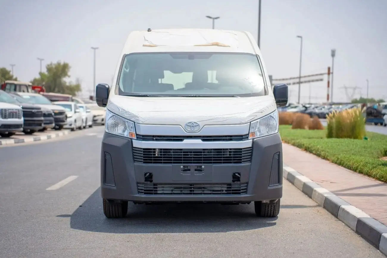 Toyota Hiace 2025