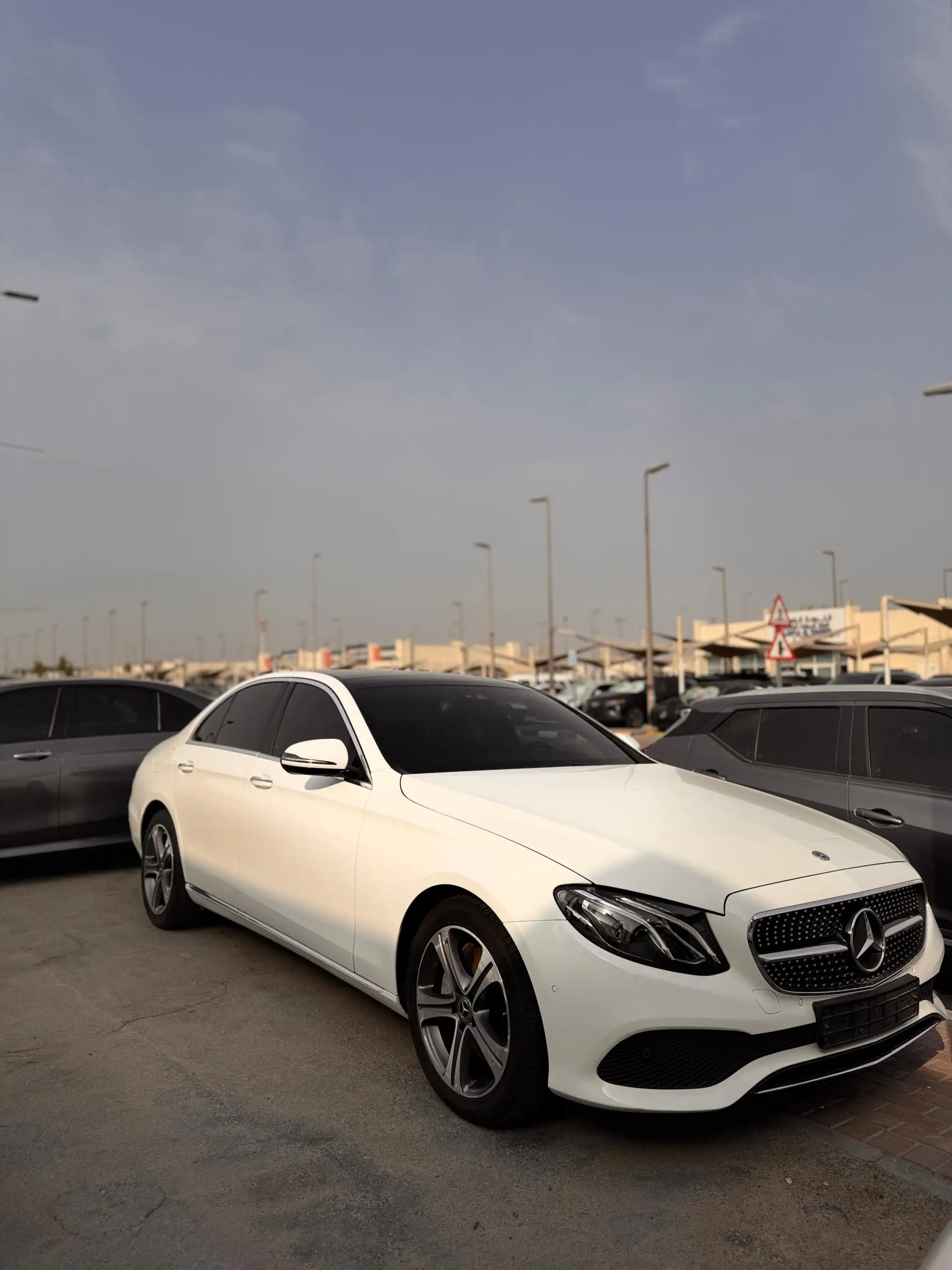 مرسيدس بنز E Class 2019 2L