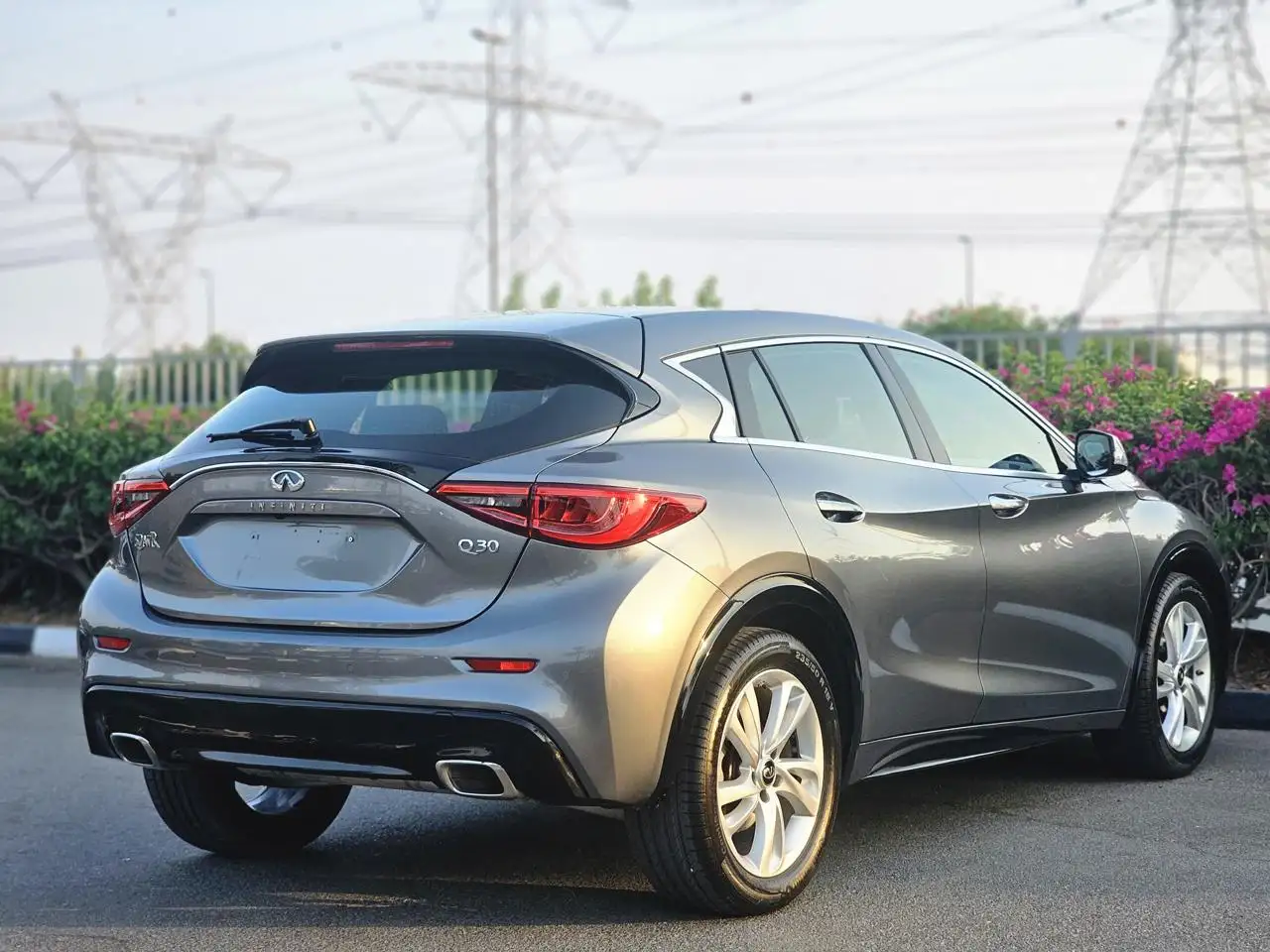 إنفينيتي Q 30 2018