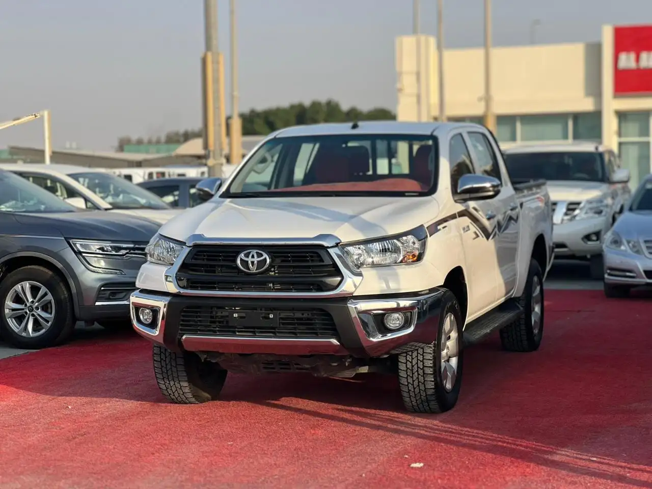 تويوتا هيلوكس 2024