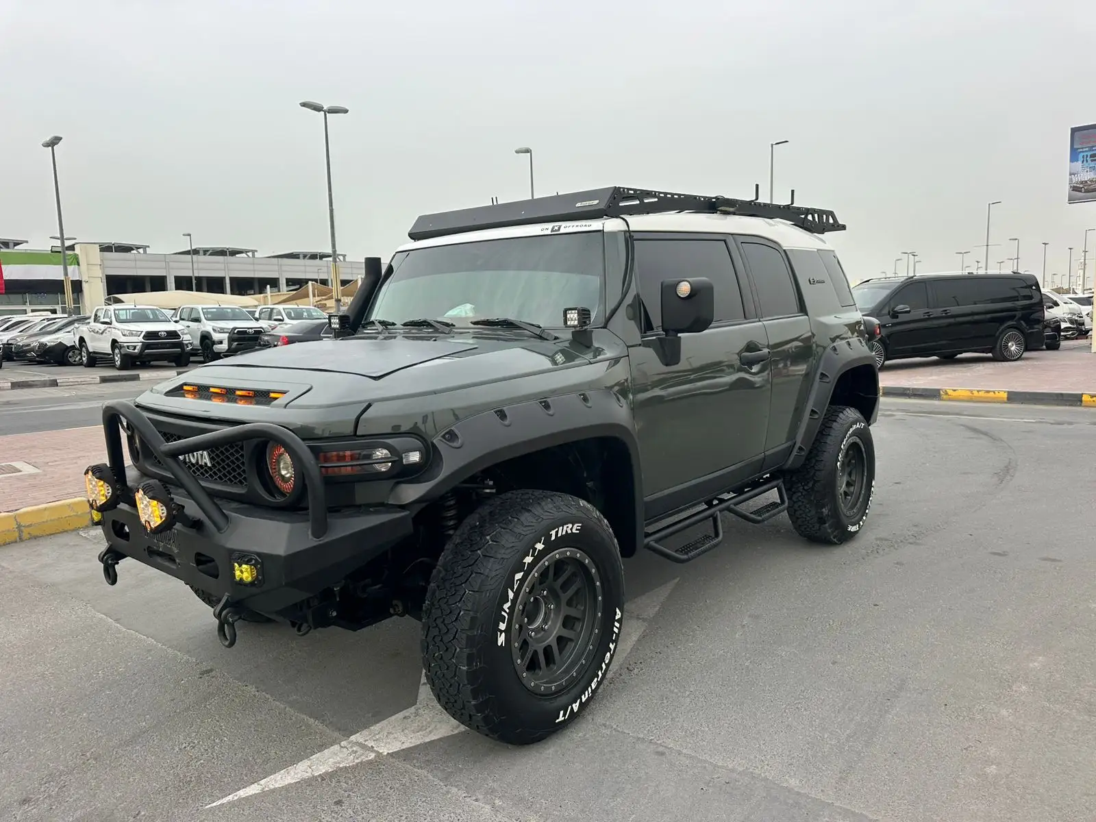 تويوتا اف جي كروزر 2012 undefinedL