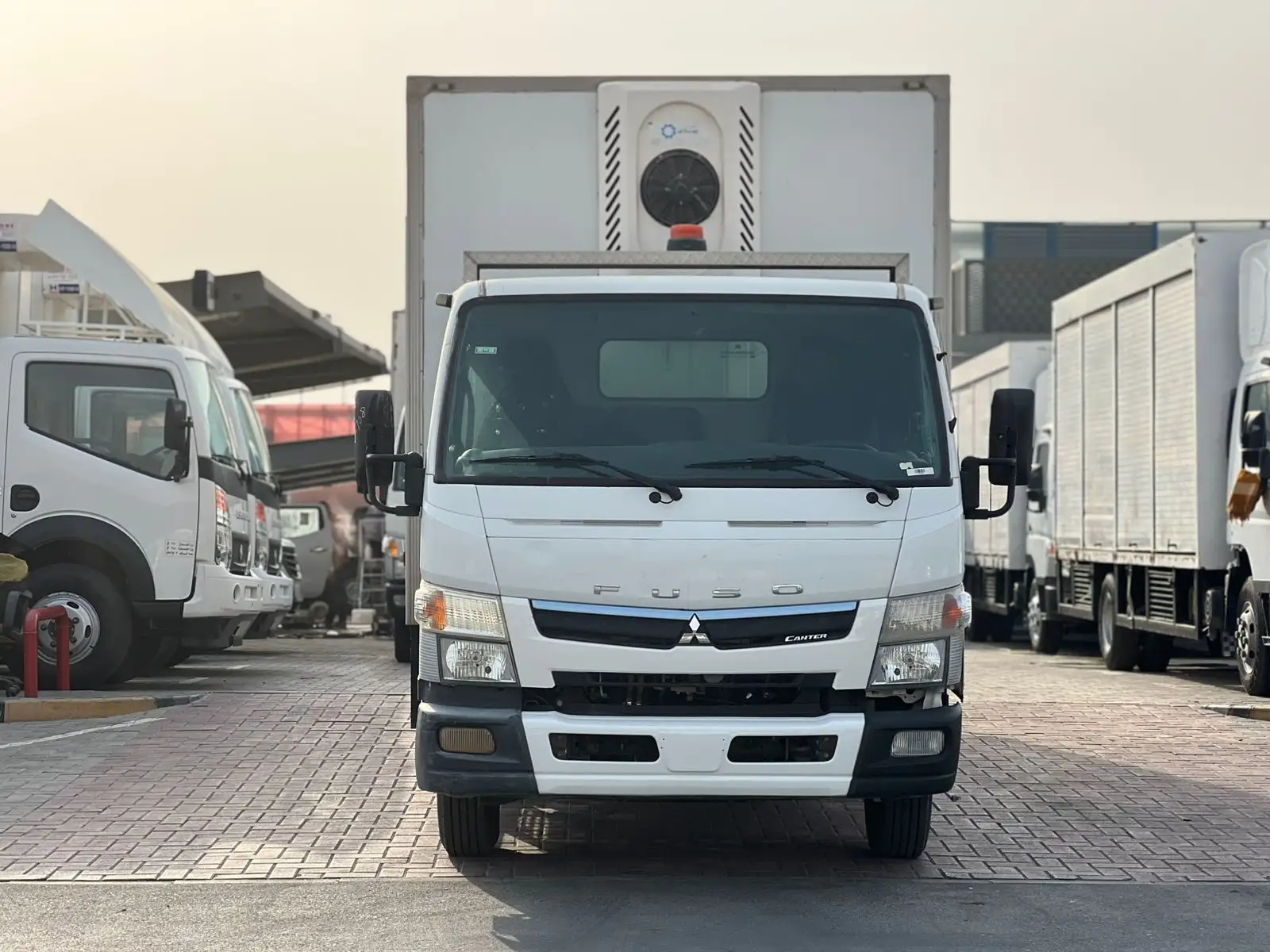 Mitsubishi Canter 2020