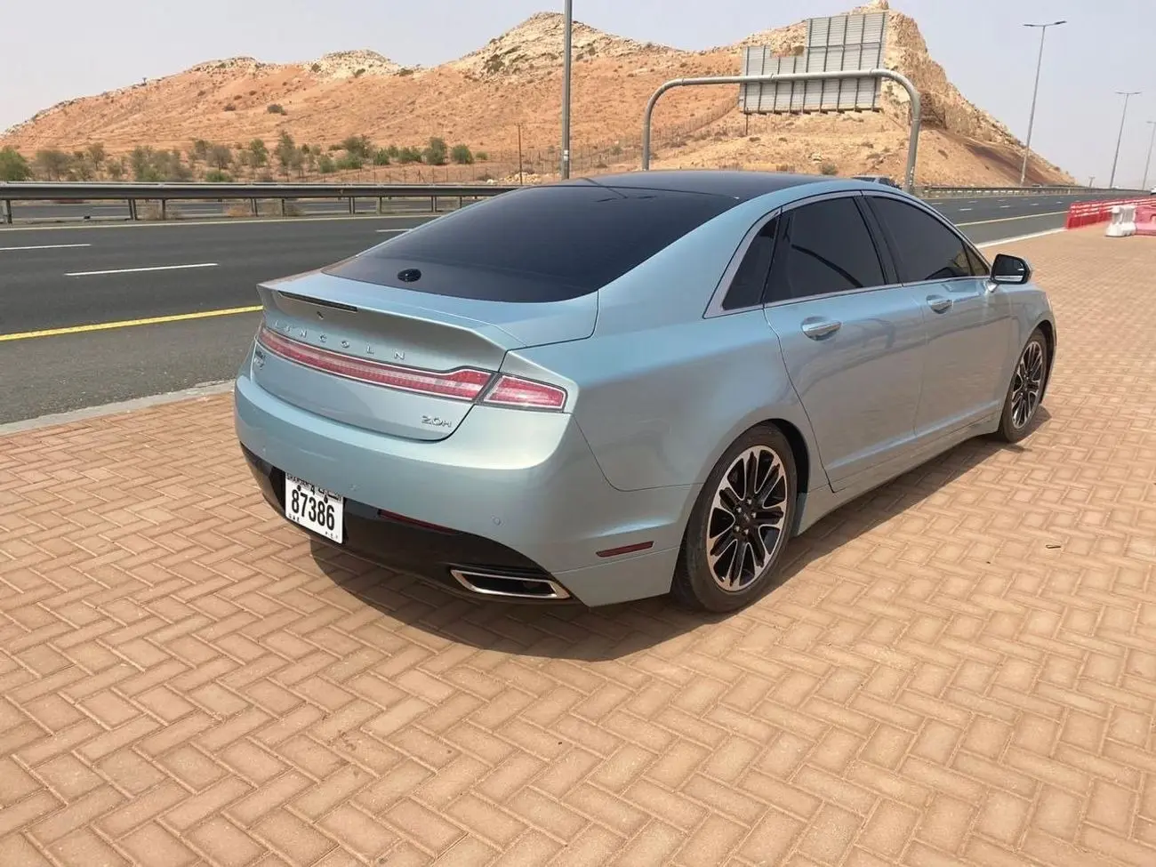 Lincoln MKZ 2014