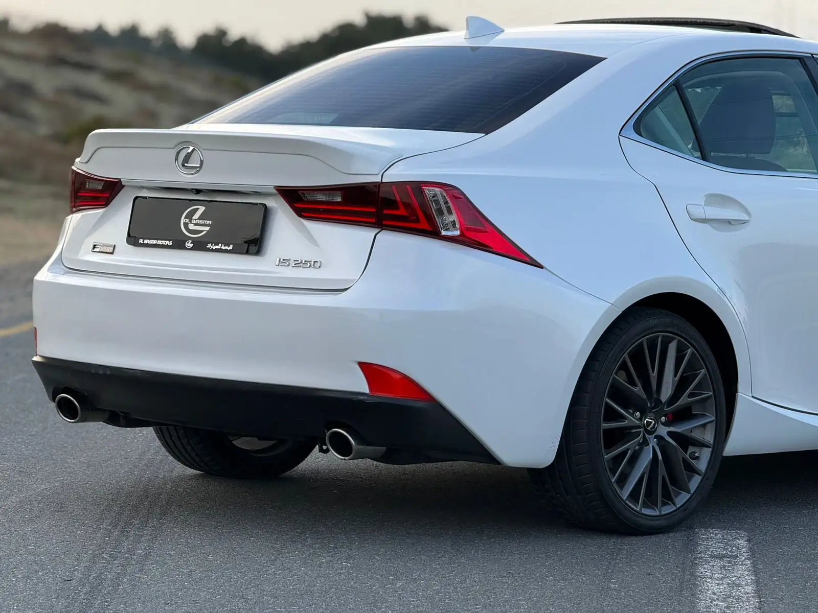 لكزس IS 2015 undefinedL