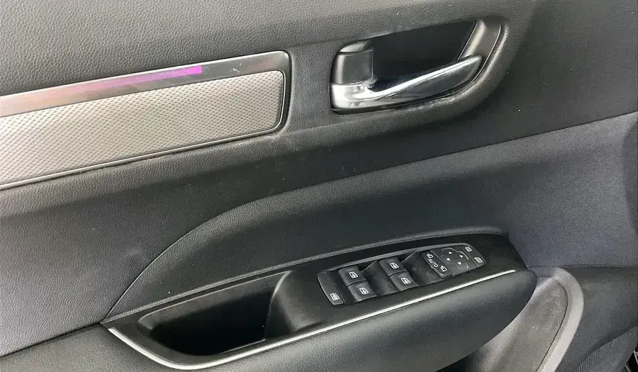 رينو كوليوس 2023