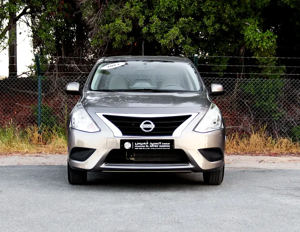 Nissan Sunny 2023