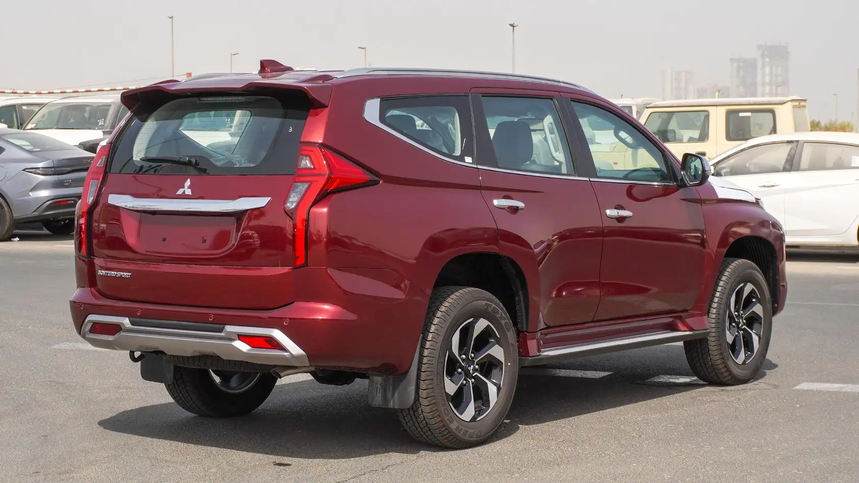 Mitsubishi Montero 2025