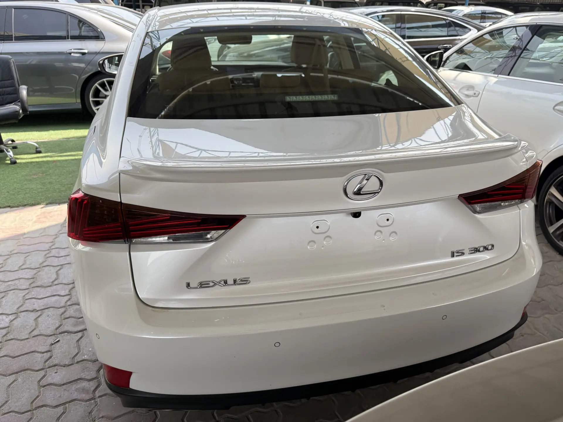 Lexus IS 2018 1999L
