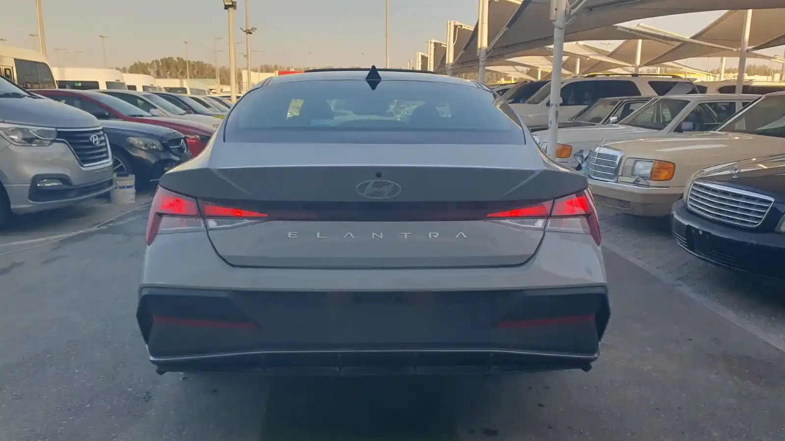 هيونداي إلانترا 2024 2L