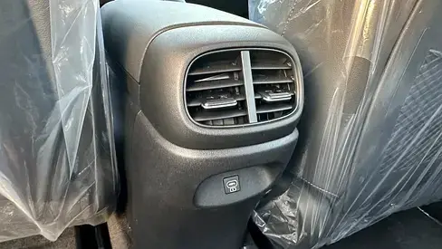 Hyundai Elantra 2025 1.5L