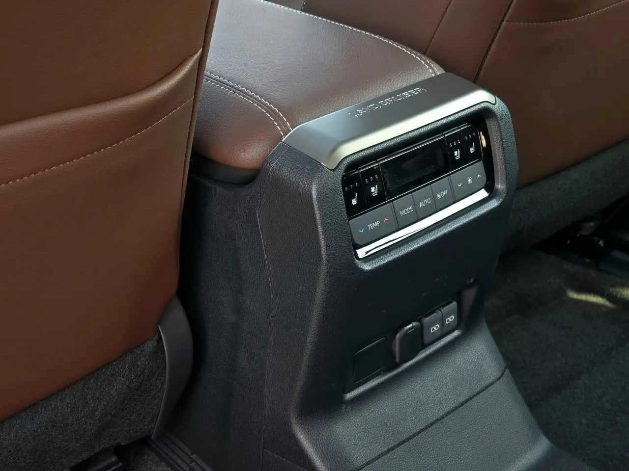 تويوتا برادو 2024 2.7T