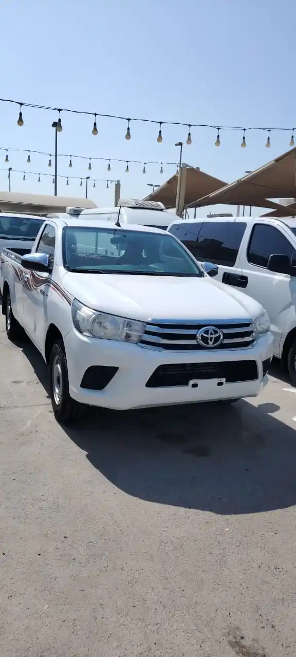 تويوتا هيلوكس 2016