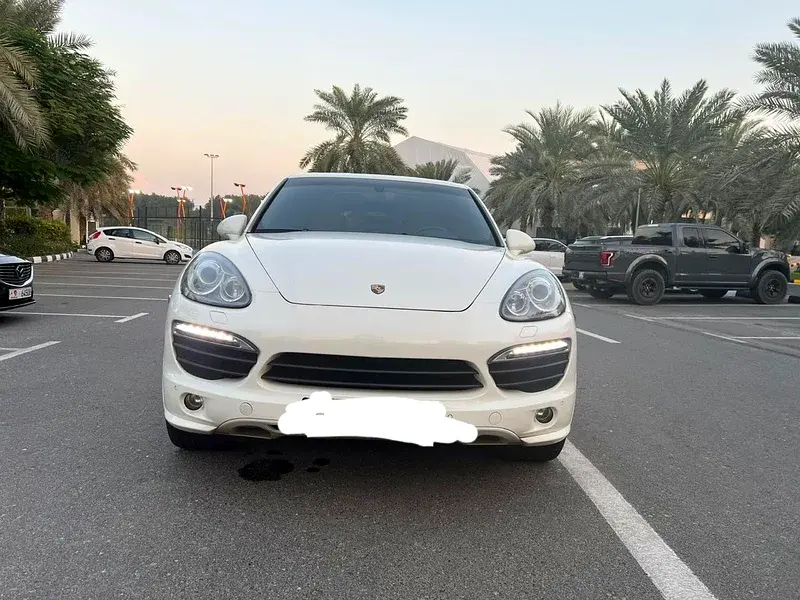 بورش كايان 2012