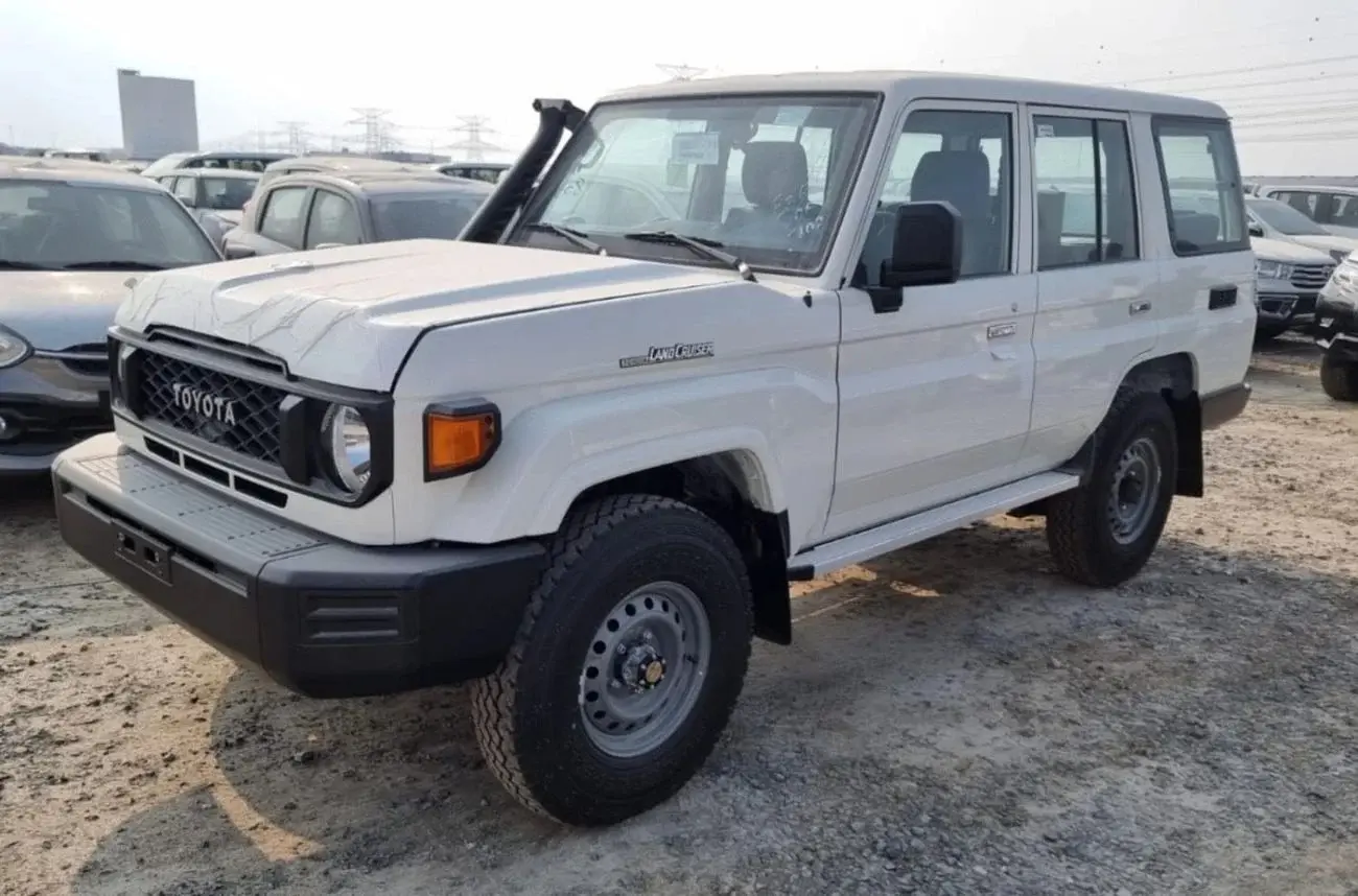 Toyota Land Cruiser 70 2025 4.2L