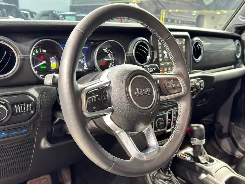 جيب رانجلر 2023 2L