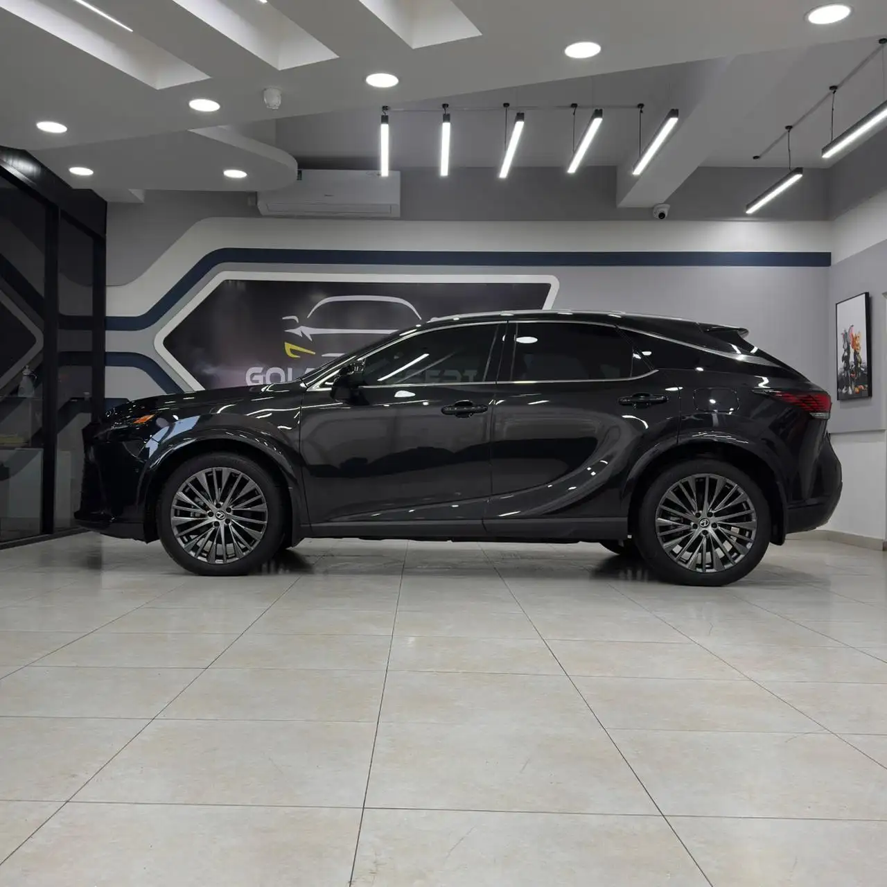 Lexus RX 2023 2.4L