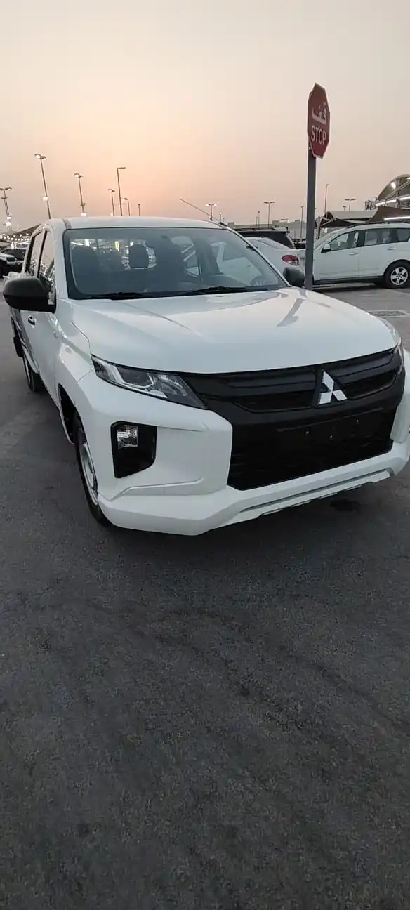 ميتسوبيشي L200 2022
