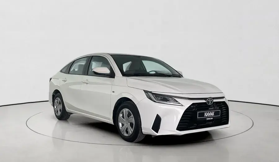 تويوتا يارس سيدان 2023 1.5L