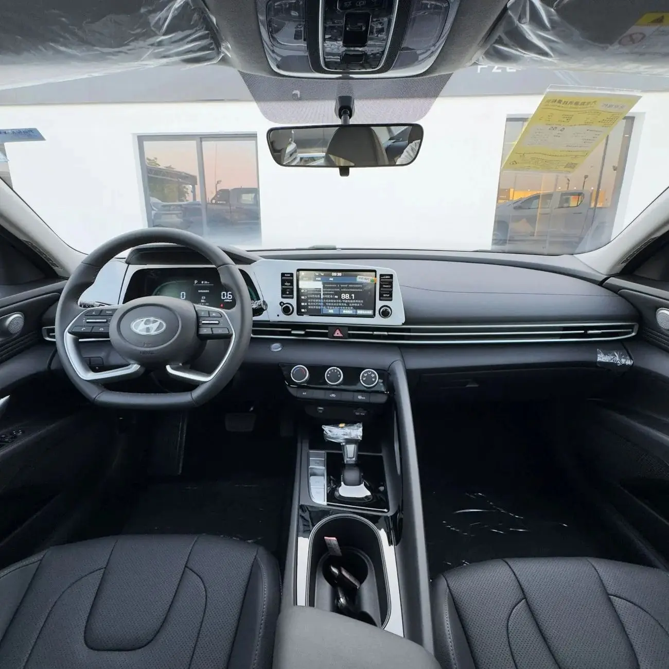 هيونداي إلانترا 2025 1.5L