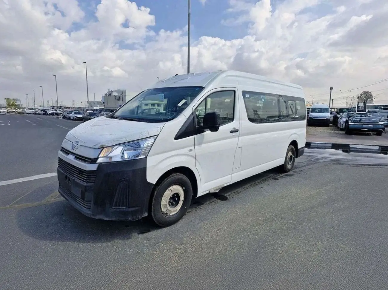 Toyota Hiace 2026