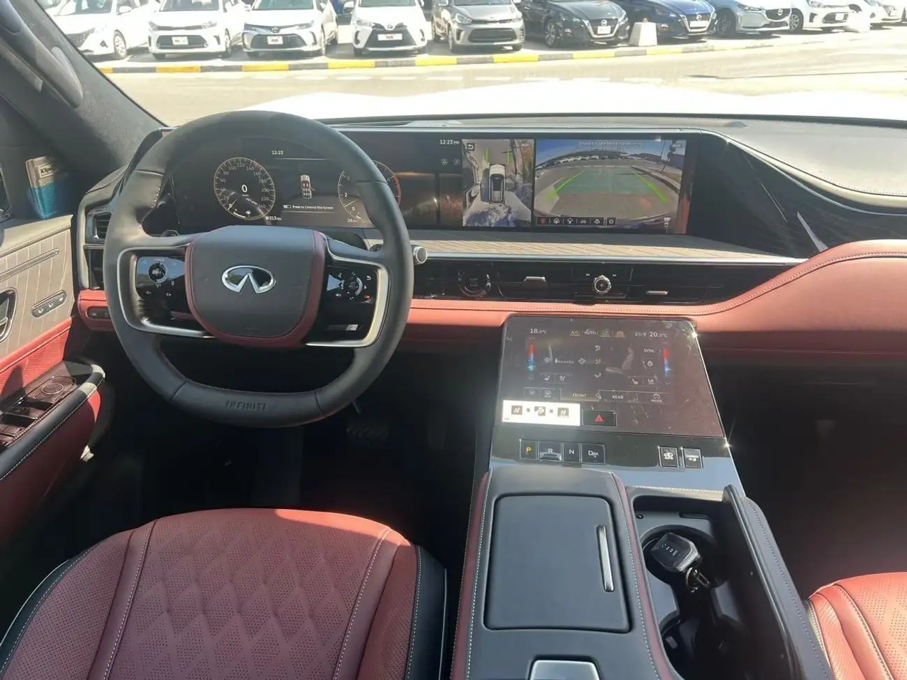 إنفينيتي QX80 2025