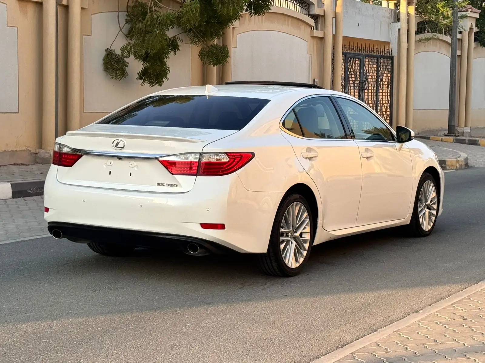 Lexus ES 2015
