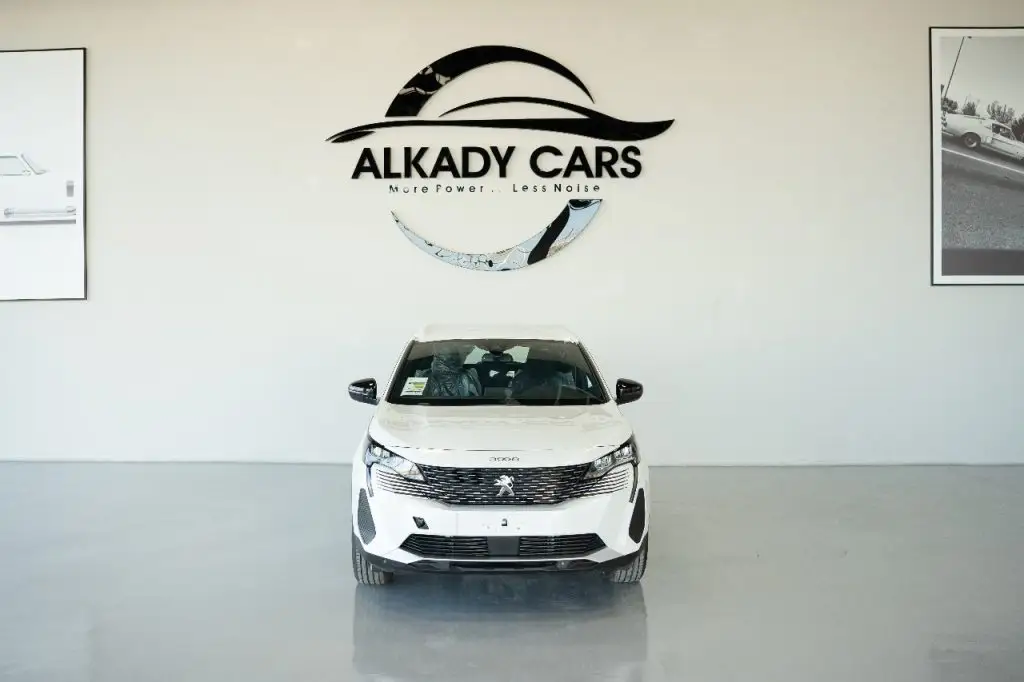 بيجو 3008 2025 1.6L