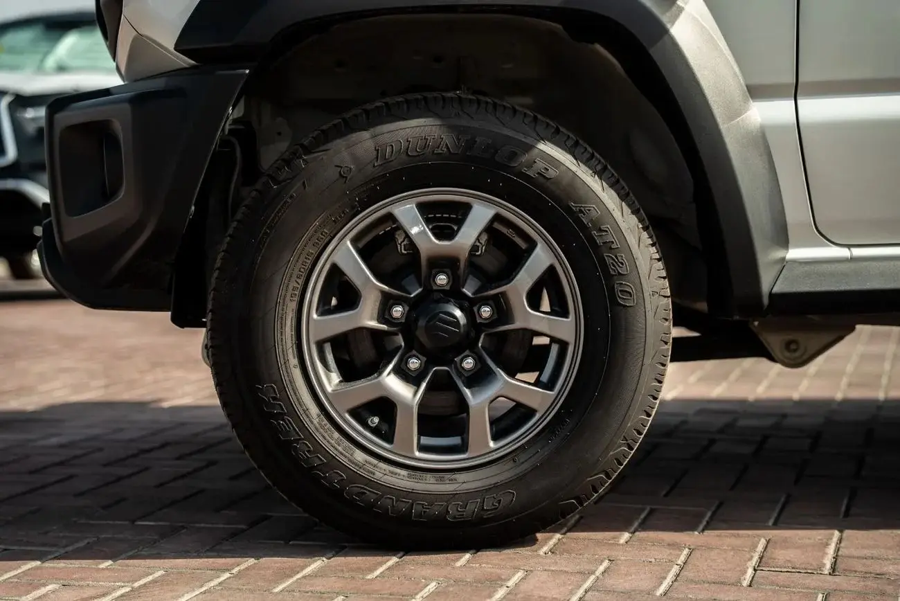 سوزوكي جيمني 2024 1.5L