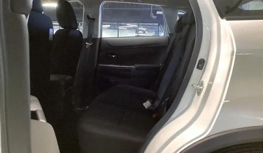 ميتسوبيشي ASX 2024