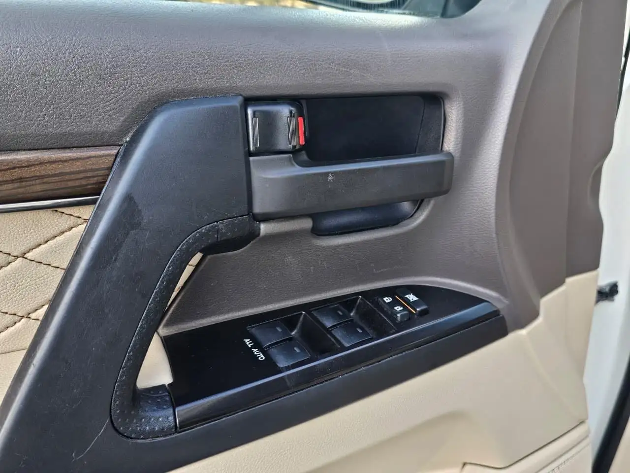 تويوتا لاند كروزر 2019