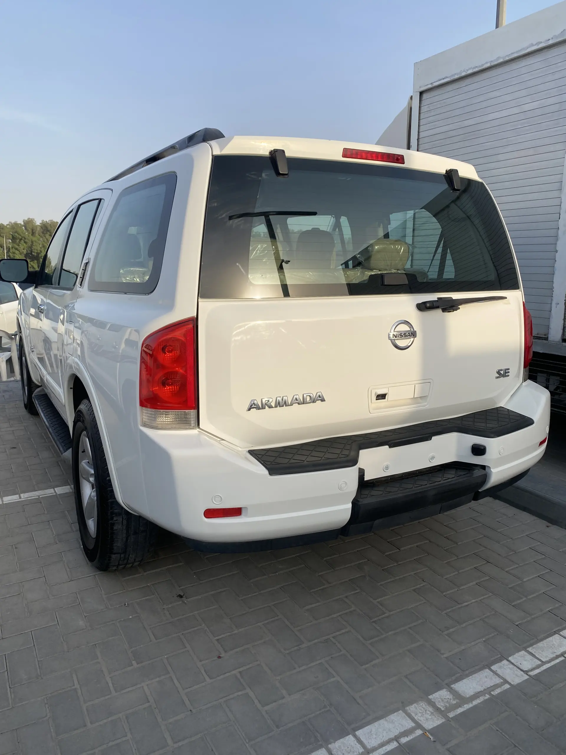 Nissan Armada 2012