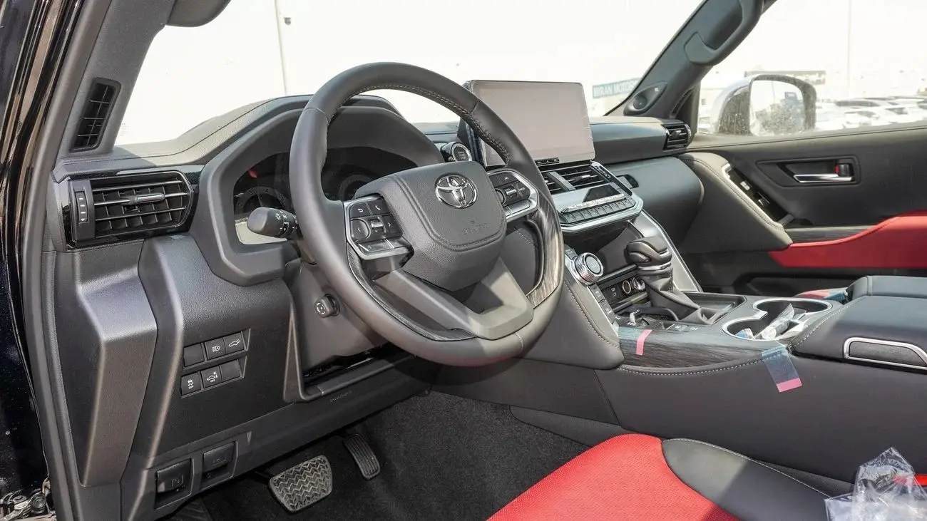 تويوتا لاند كروزر 2025 3.5L