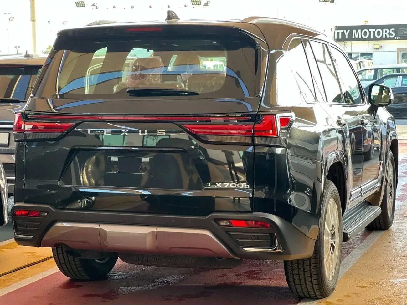 لكزس LX 2025 3.5L