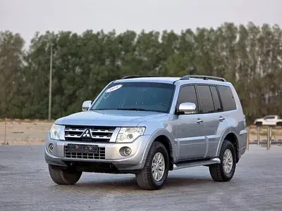 ميتسوبيشي باجيرو 2014 3.5L