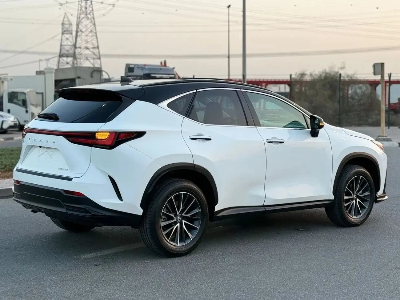 Lexus NX 2025 2.5L