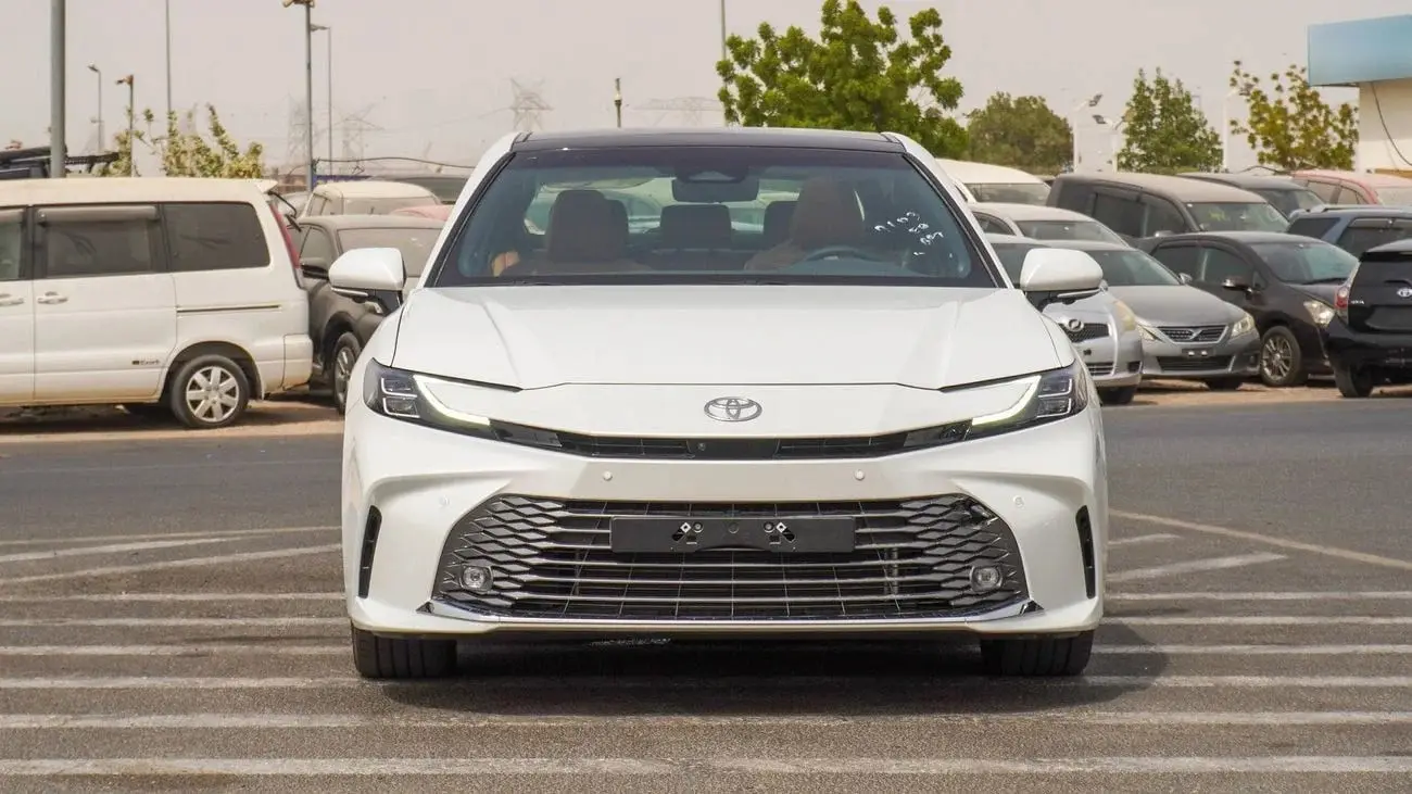 Toyota Camry HEV 2025 2.5L