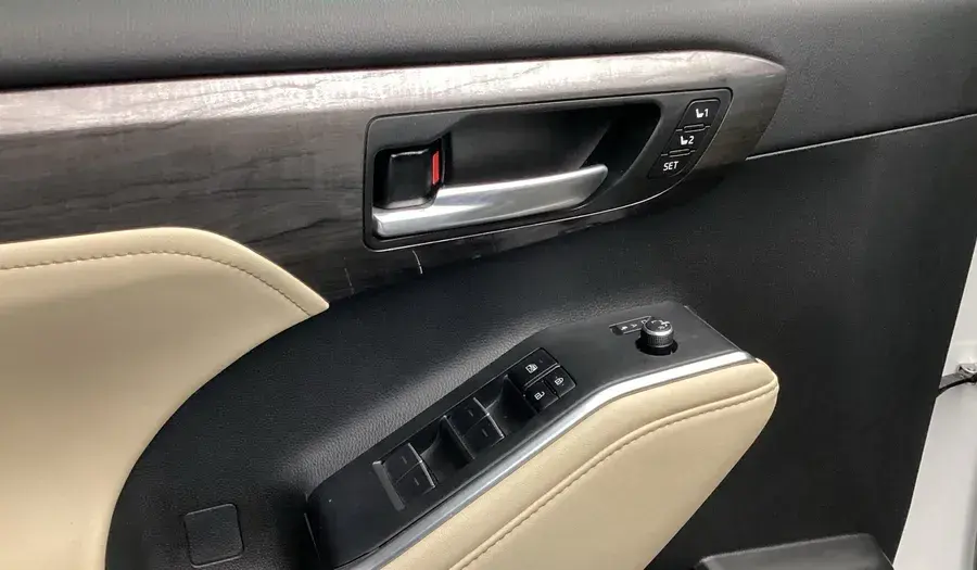 تويوتا هايلاندر 2024 2.5L