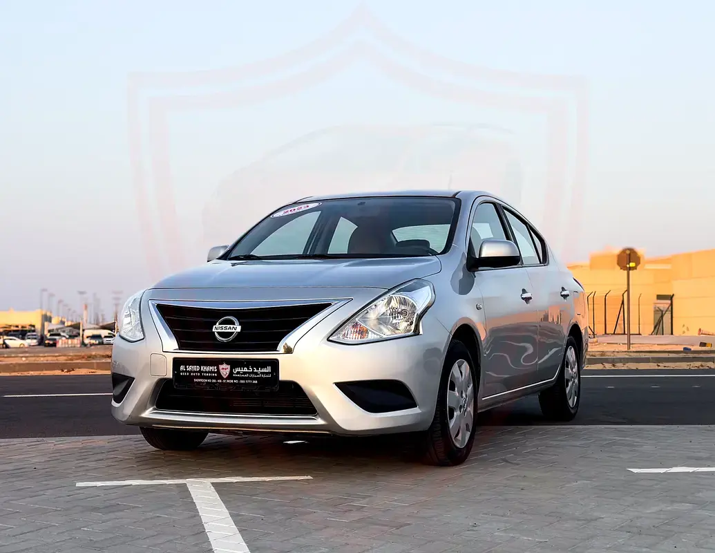 Nissan Sunny 2023