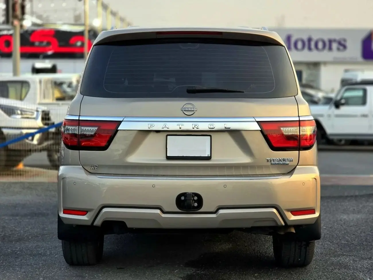 Nissan Patrol 2022 5.6L