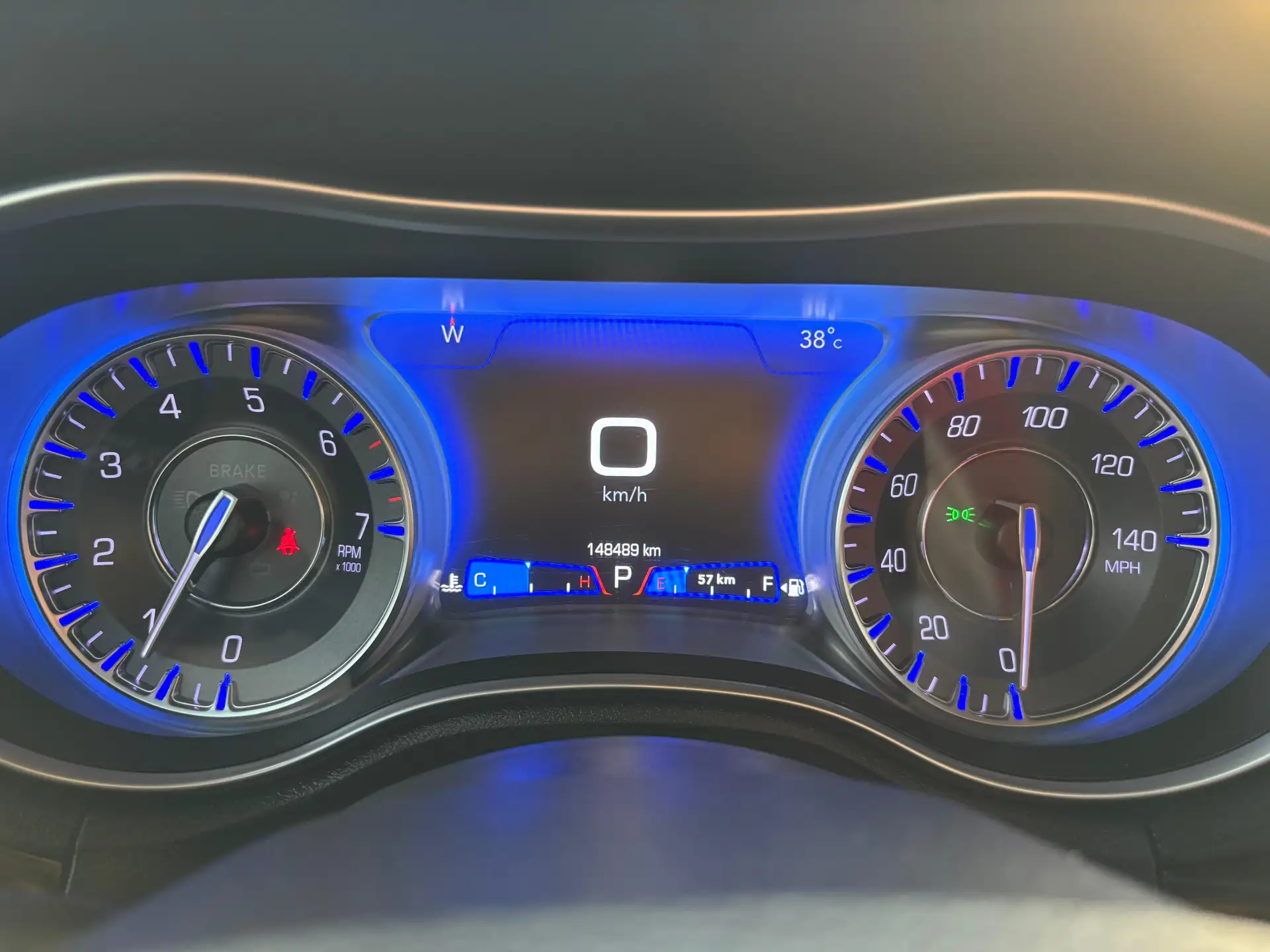 كرايسلر 300 2021