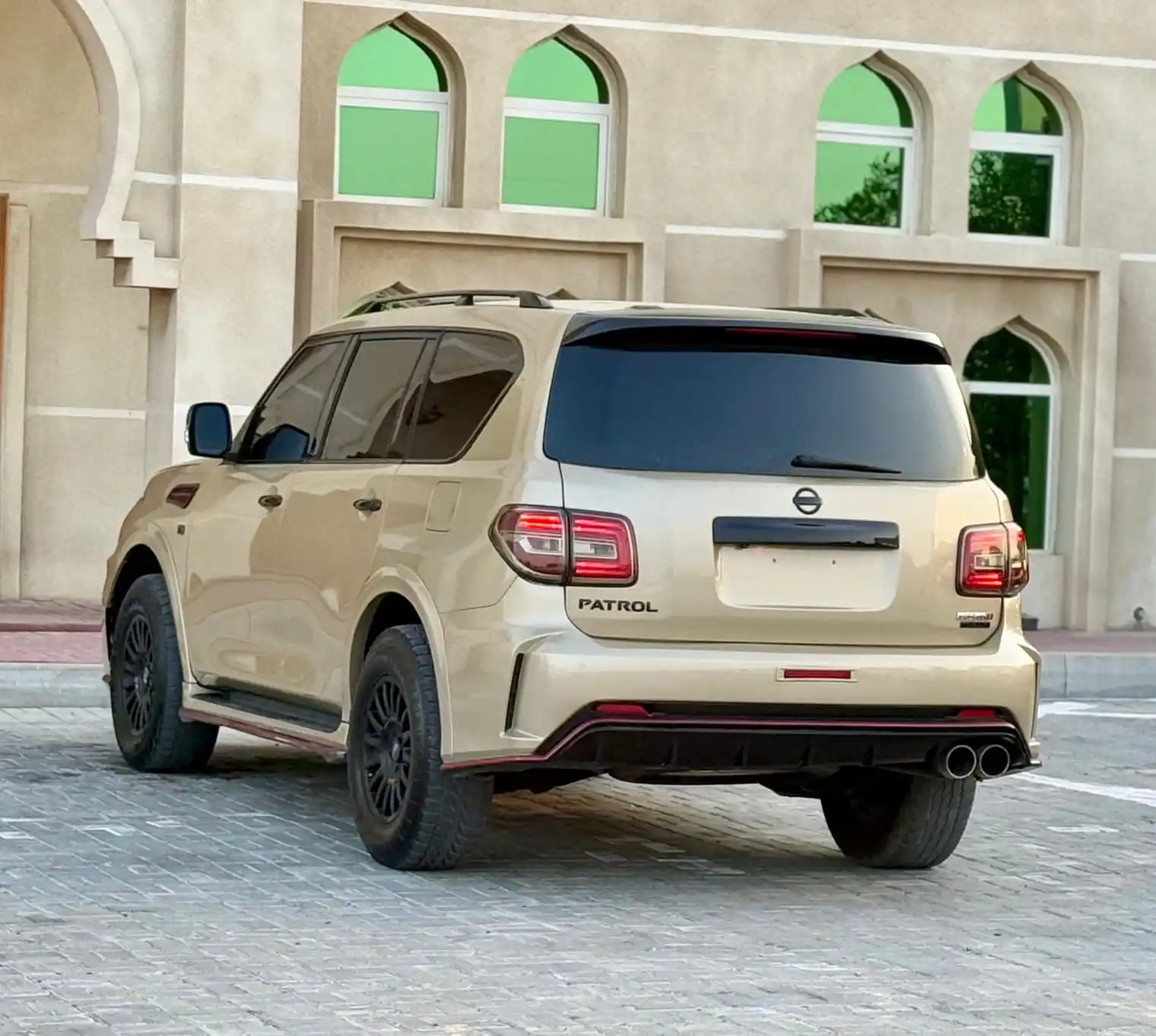 Nissan Patrol 2016