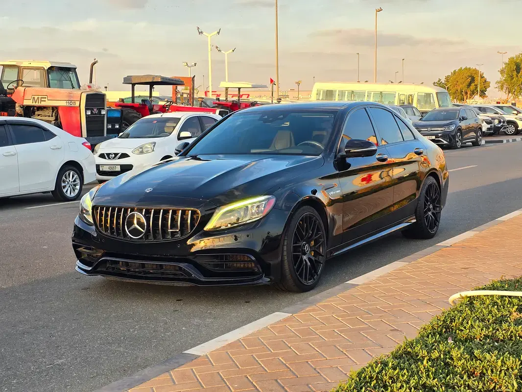 مرسيدس بنز C Class AMG 2019 4L