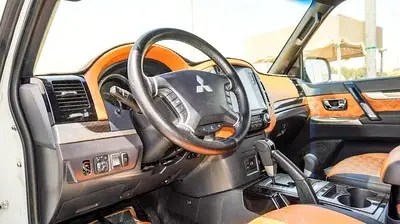 ميتسوبيشي باجيرو 2018 3.8L