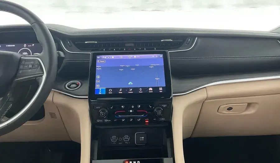 جيب جراند شيروكي 2024 3.6L